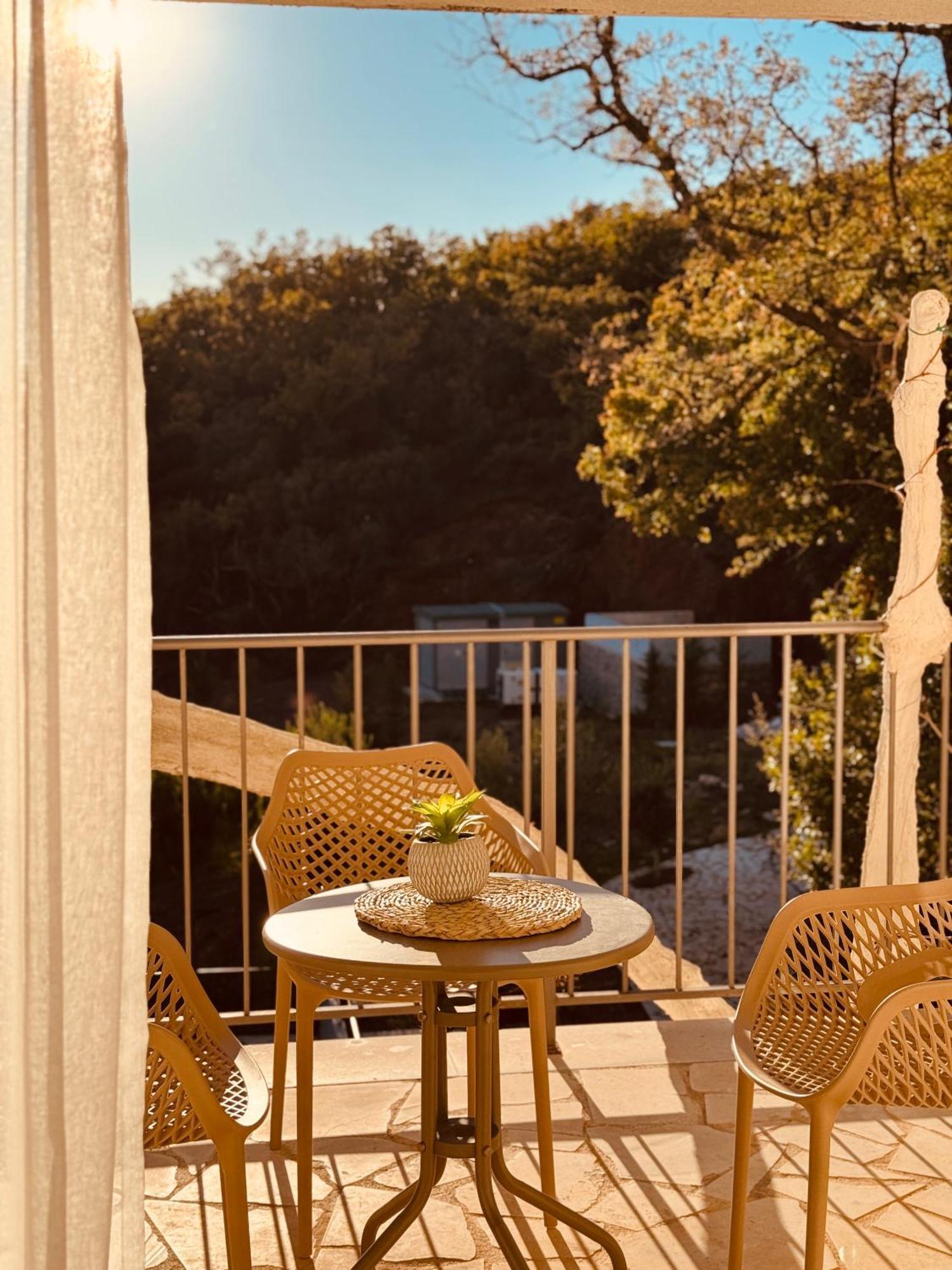 Most Oliva Resort בודווה חדר תמונה